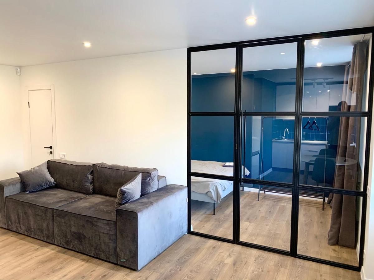 Navy City Center Apartment Двокімнатні Апартаменти В Центрі Міста بولتافا المظهر الخارجي الصورة